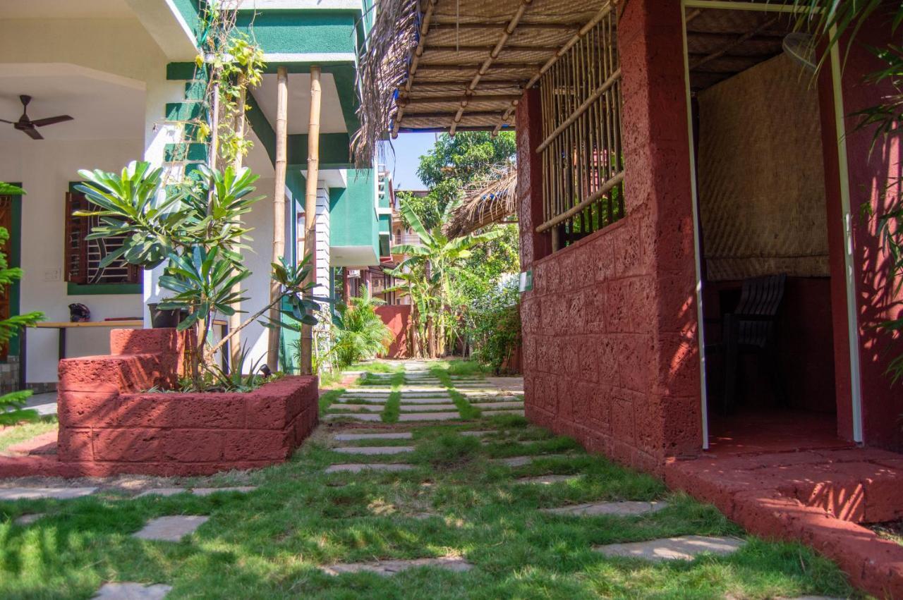 Green Nest Hostel, Baga- North Goa Arpora Bagian luar foto